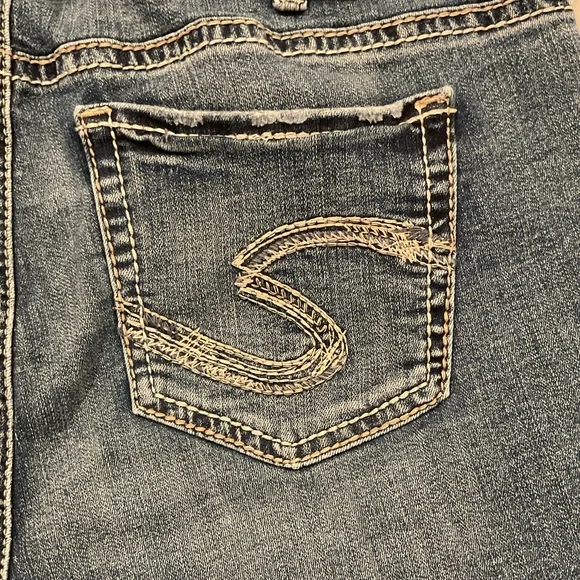 Silver Jeans SUKI Indigo Cuffed Shorts 16W - Picture 8 of 13